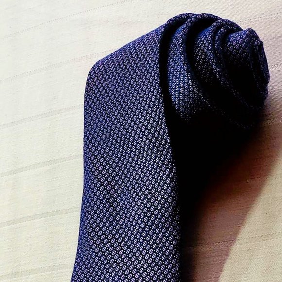 CALVIN KLEIN men's SILK neck tie with micro-dot pattern,  silk / navy blue - Picture 2 of 14
